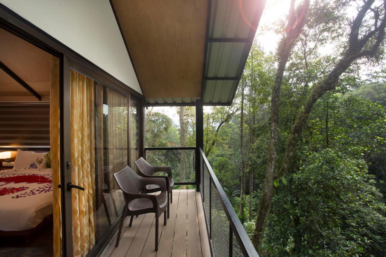 Bamboo Dale Resort, Мунар Екстериор снимка